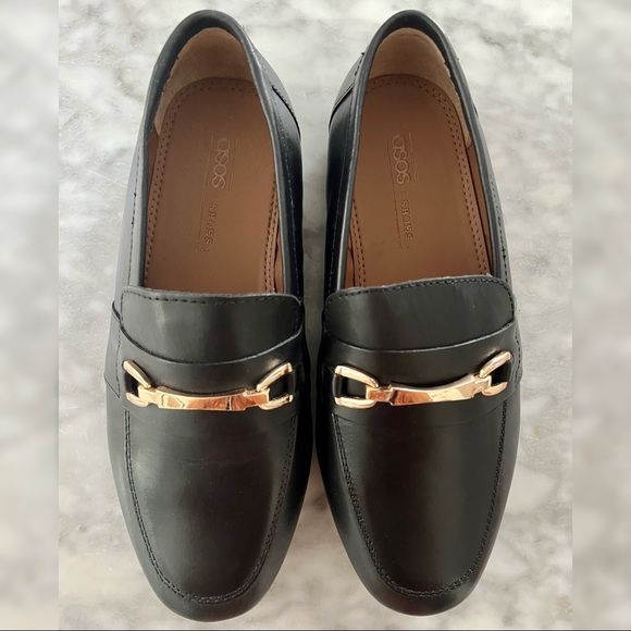 ASOS MOVEMENT Wide Fit Leather Loafers - Picture 2 of 3